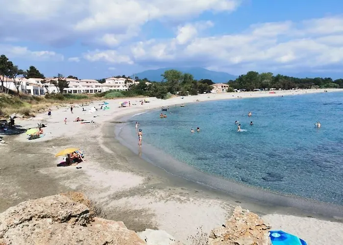 Mezzanine 4 Personnes Linguizetta Marine De Bravone Corse Apartamento *