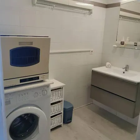 Mezzanine 4 Personnes Linguizetta Marine De Bravone Corse