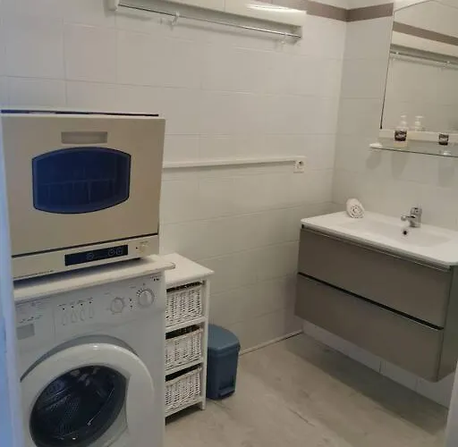 Mezzanine 4 Personnes Linguizetta Marine De Bravone Corse