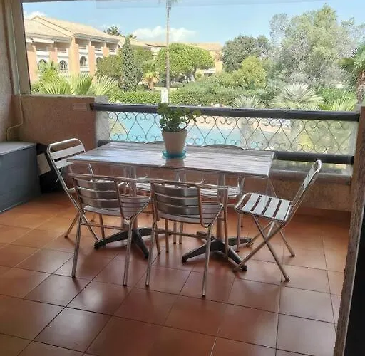 Appartement Mezzanine 4 Personnes Linguizetta Marine De Bravone Corse *